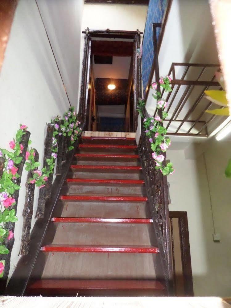 Yote Flashpackers Malacca Ngoại thất bức ảnh